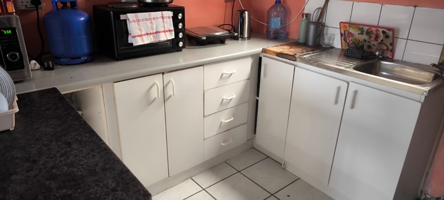 2 Bedroom Property for Sale in Plumstead Western Cape